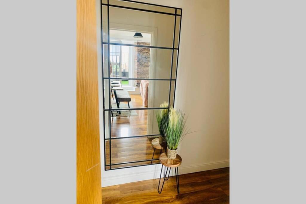 Luxury, Centrally Located 2 Bed Modern Apartment 大雅茅斯 外观 照片