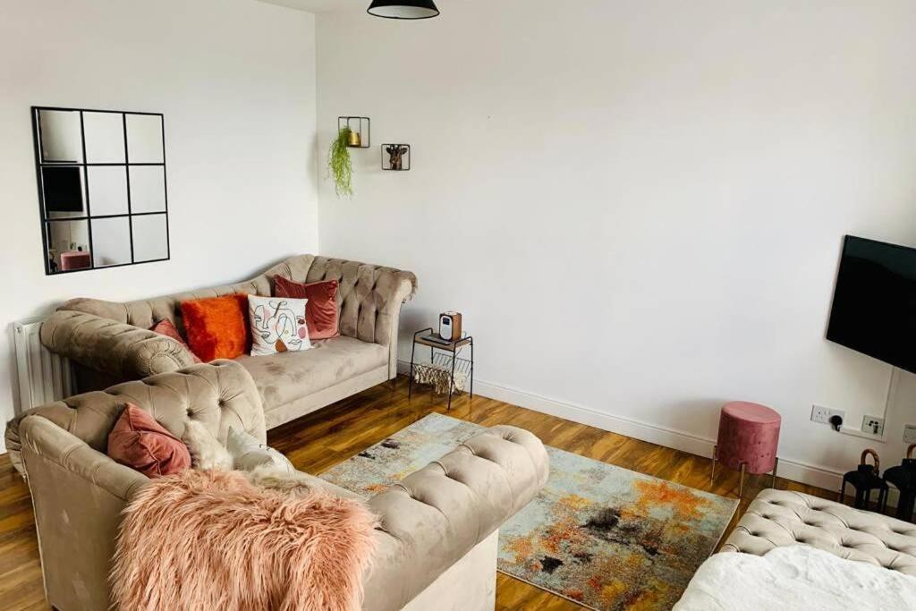 Luxury, Centrally Located 2 Bed Modern Apartment 大雅茅斯 外观 照片